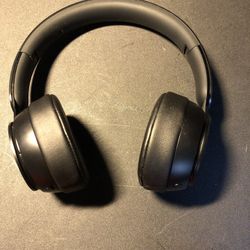 Beats Solo Pro Headphones 