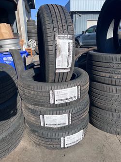 215/70/17 ROYALBLACK BRAND NEW TIRES