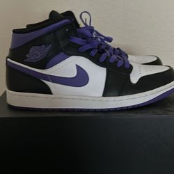 Jordan 1 Mid “Dark Iris”