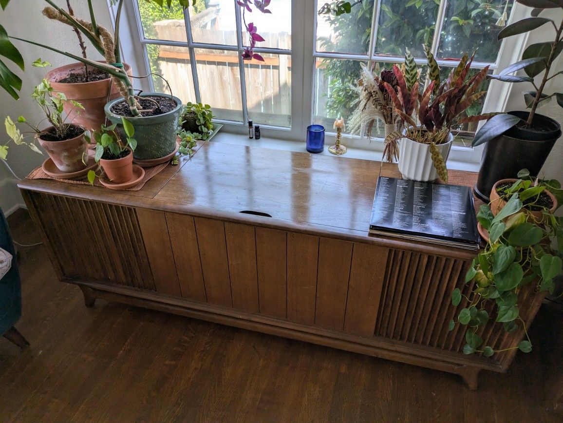 Vintage MCM 50S credenza With Inbuilt Record Player