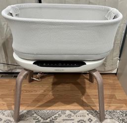 Graco Smart Baby Bassinet