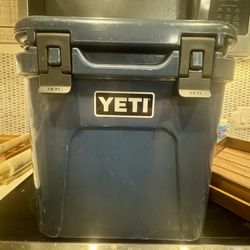 Yeti Cooler - Roadie 24