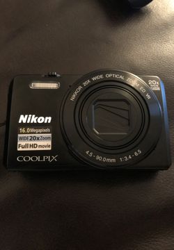 Nikon coolpix s7000