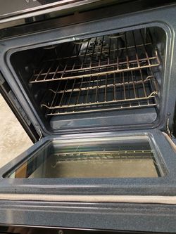Electric wall oven