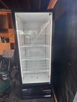 Merchandise Refrigerator