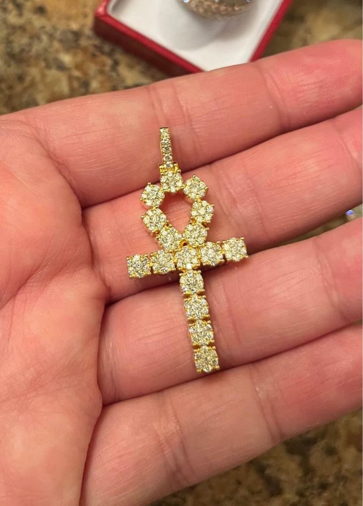 10k Diamond Cross