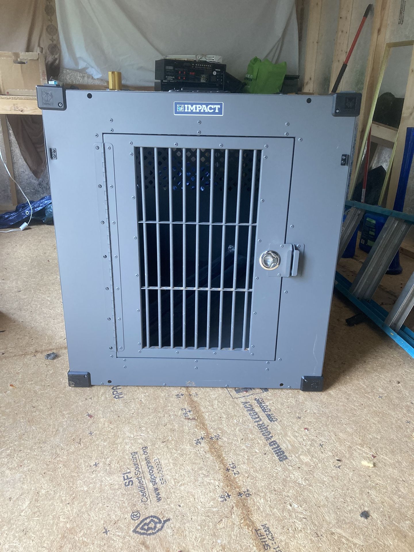 impact high anxiety dog crate