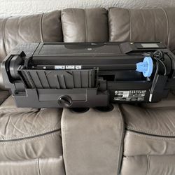 HP DesignJet T120 (Printer)