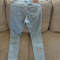 Women’s Levis 501 Jeans 