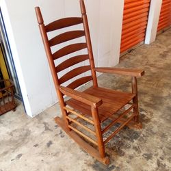 Giant Rocker Chair Gently Used Great Condition