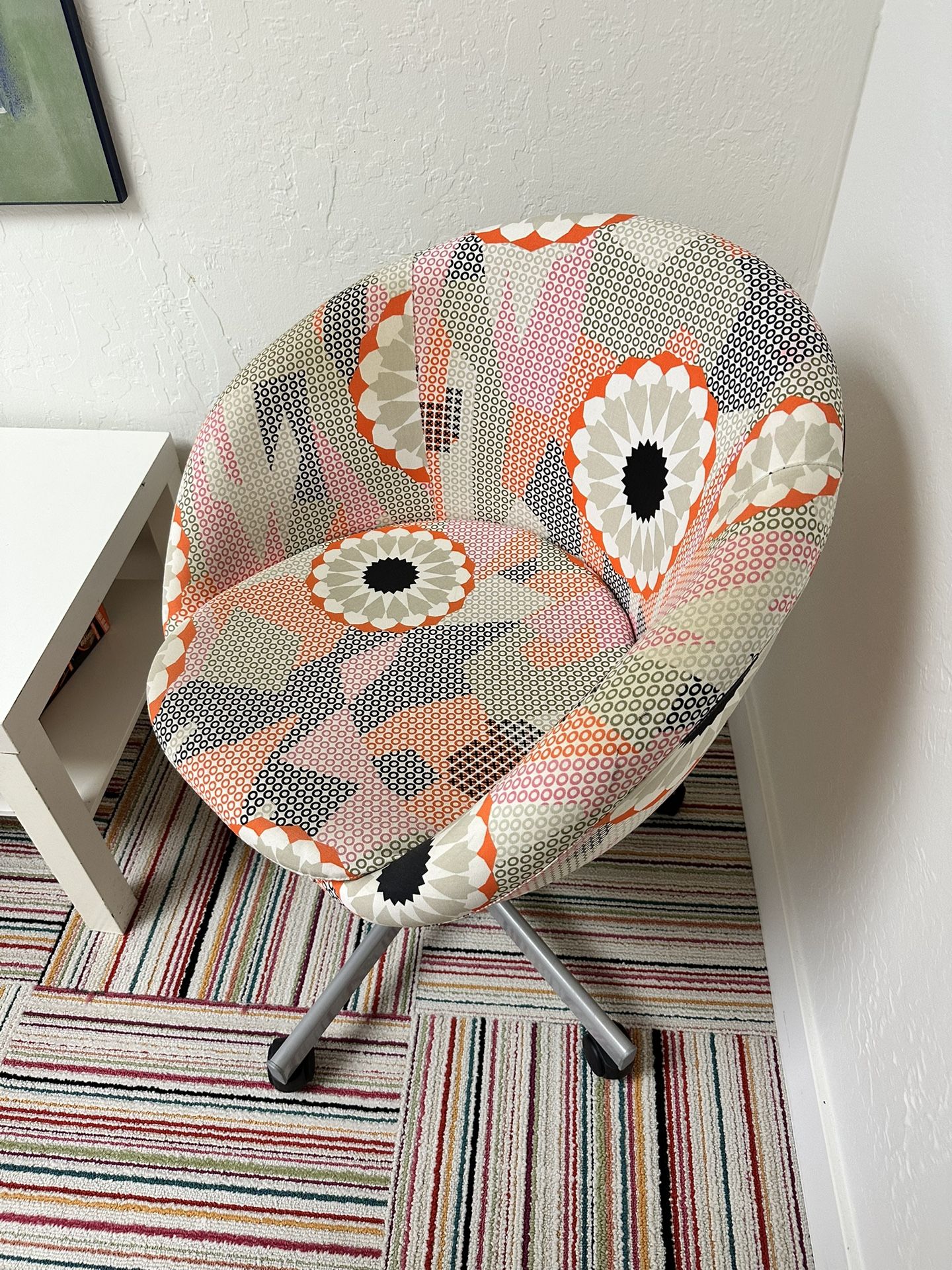Chair- Rolling