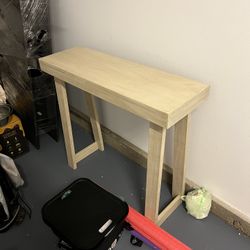 Entry Way Table 