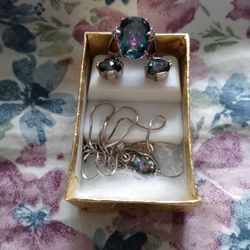 Stamp .925 Sterling silver Beautiful Set