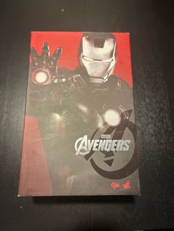 Avengers Iron Man Mark VII 1/6 Scale Figure