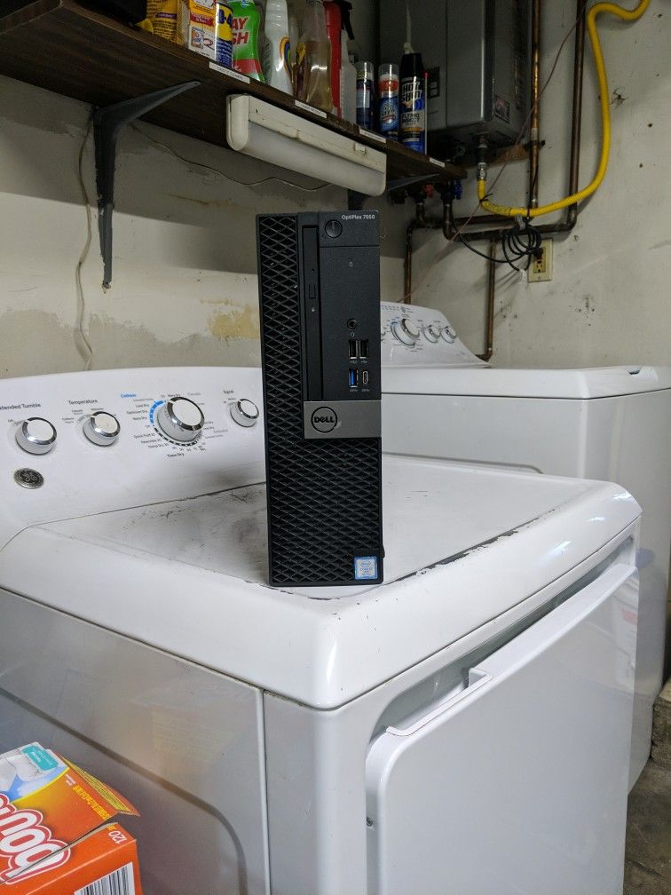 Dell Optiplex 7050 SFF i7 32gb 500gb SSD Read