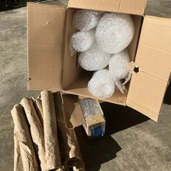 Bubble Wrap and packing Paper More Than Shown