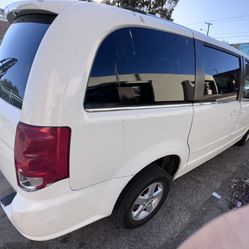 2011 Dodge Grand Caravan