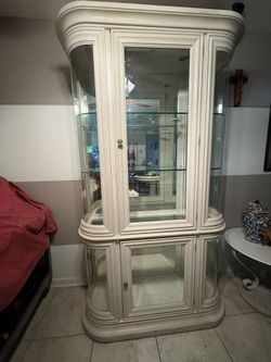 Curio Cabinet ( American Signature)