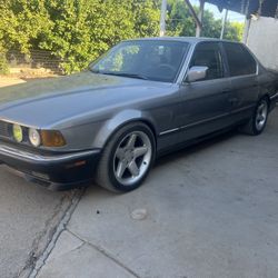 1988 BMW 735i