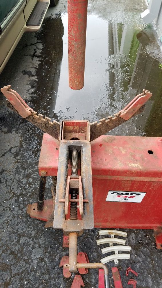 Coats 220 Tire Changer for Sale in Plant City, FL OfferUp