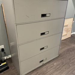 4-Drawer Metal Filing Cabinet 