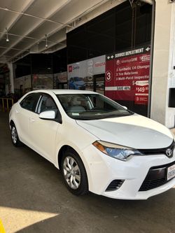 Toyota Corolla 2016 LE Sedan - Price is Firm