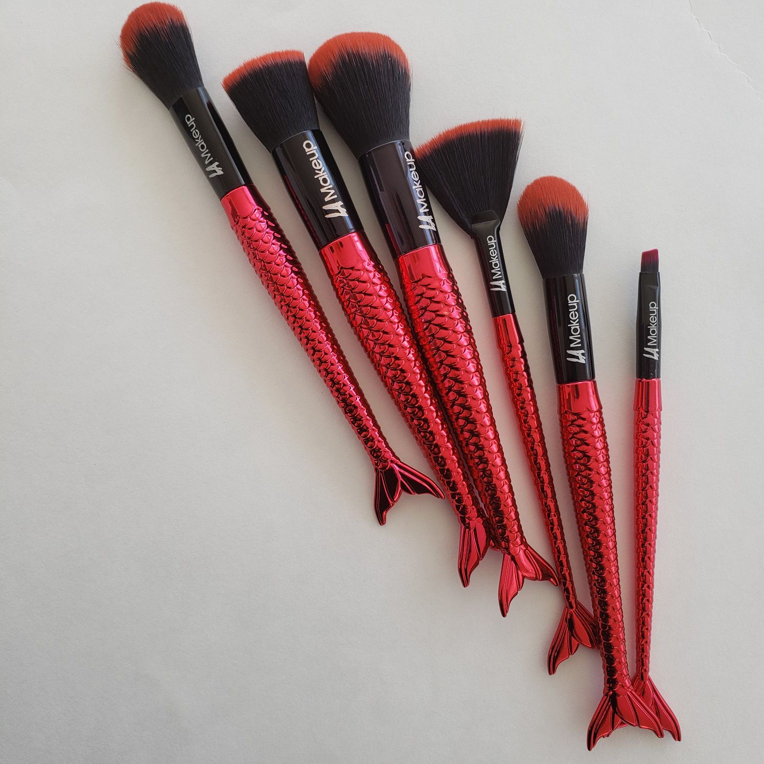 Red mermaid tail makeup brush set