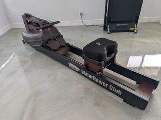 WaterRower Rowing Machine with S4 Monitor – Solid Wood / Dual Rail