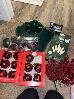 Christmas Tree Stand And Decor / Ornaments / Lights