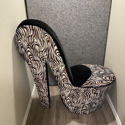 Sassy Zebra Chair!