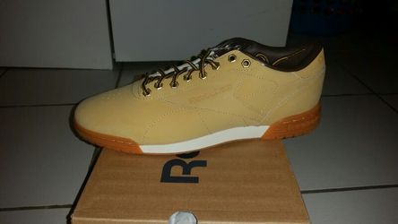 Reebok Exofit Clean Low Wheat Classic Men's Size 10 Brand New 3 available