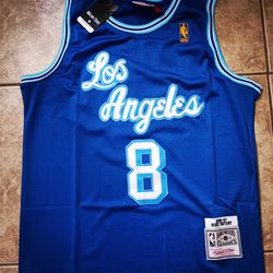 Los Angeles Lakers Jersey Kobe Bryant Size XL 