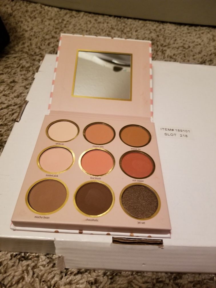 Makeup Palette