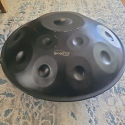 🔥 SingoFire 22 Inch 10 Note Handpan Drum Meditation Yoga Sound Healing Music Instrument Hand Pan 👀

Condition: Overall great pre-owned condition.