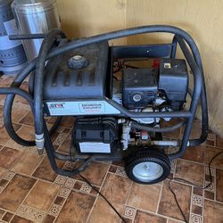 North Star Generator Triple Fuel Plumbed For Natural Gas