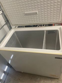 Deep freezer