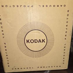 Vintage Kodak Model 550 Carousel Projector