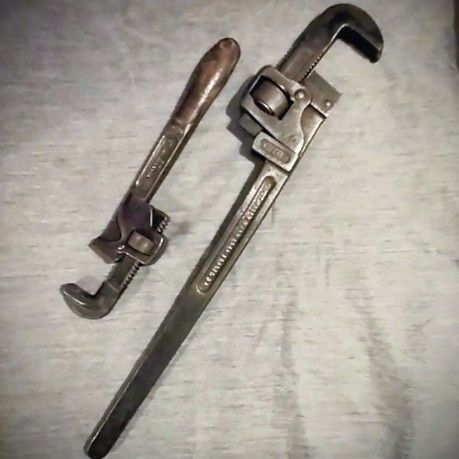 2 *Antique 🔧Pipe Wrenches '24 Trimo & '14 H.D. Smith ( fully functional•USA made )