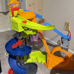 Hot wheels fisher price little people