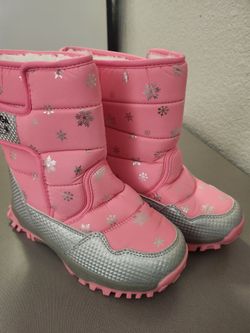 "New" Coga Pink Snowflake Boots Sz 3-3.5