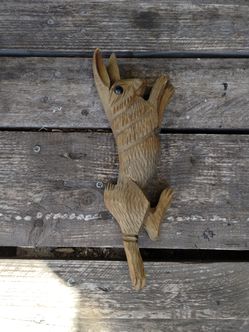 Wooden bunny rabbit decor