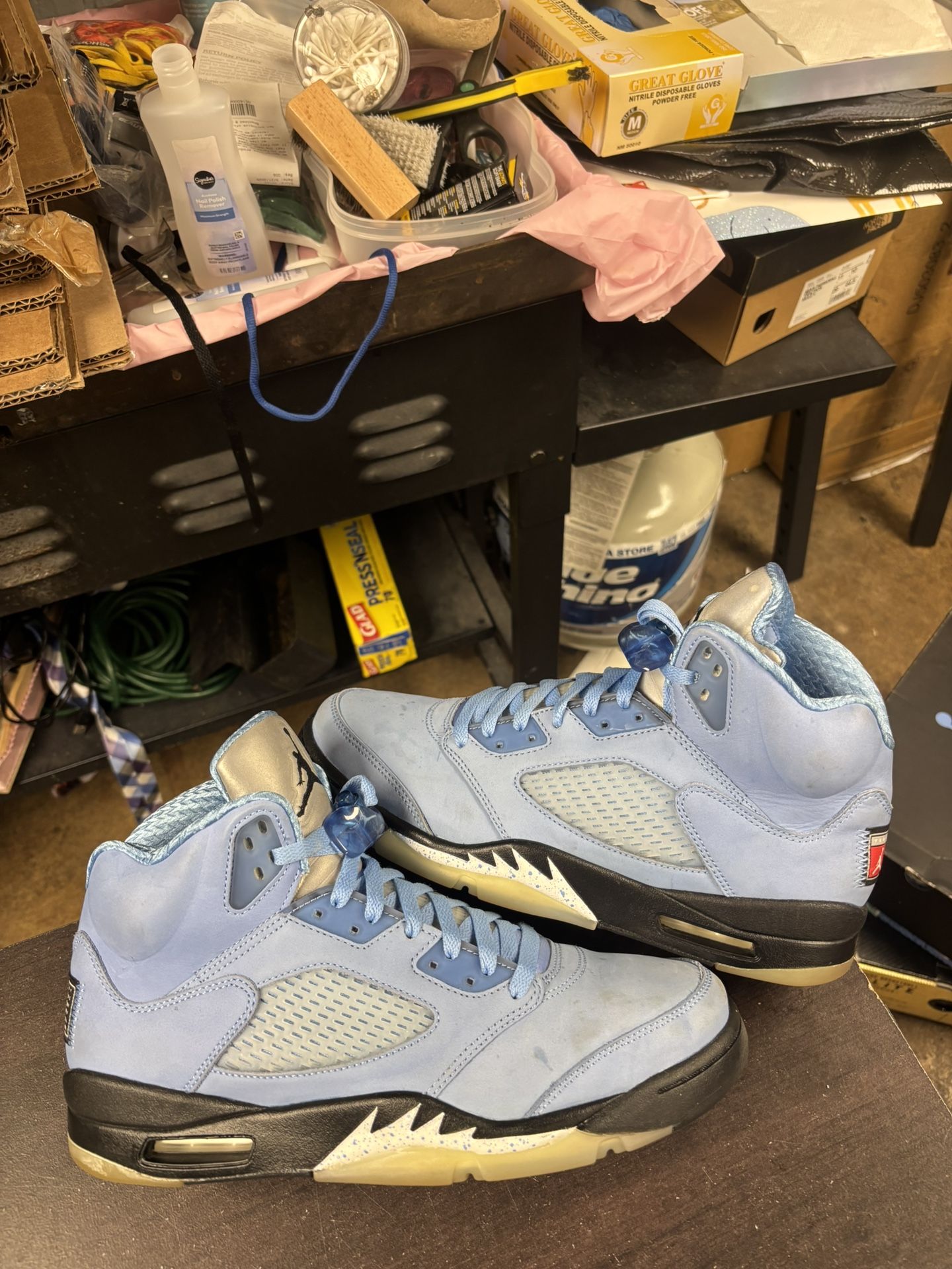 Air Jordan 5 UNC 