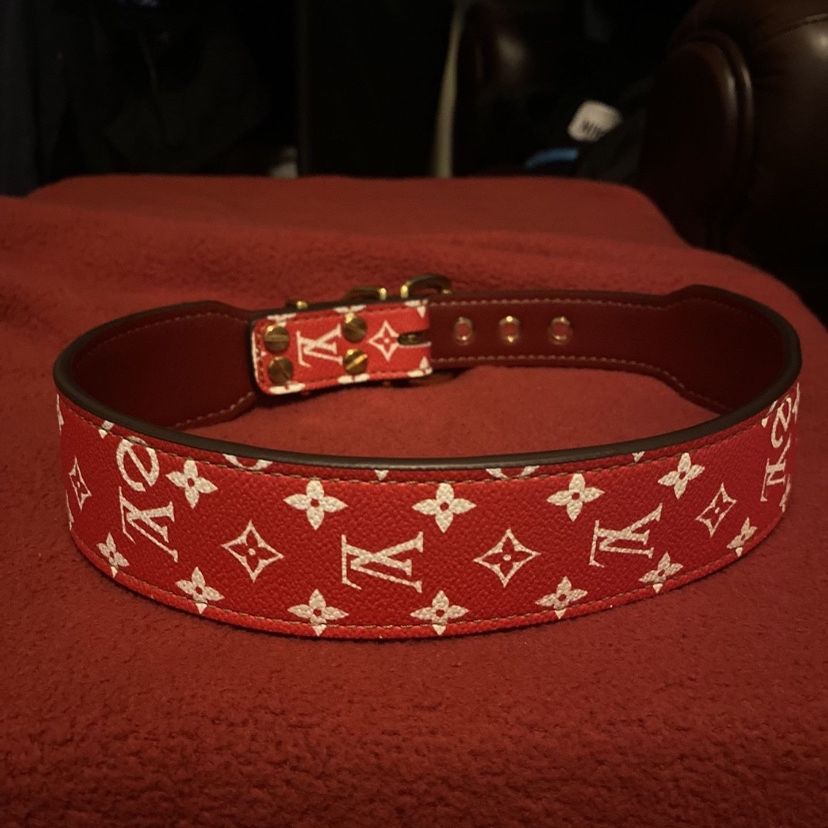  LV Pyramid Dot Straight Dog Collar, Medium Size 11-14