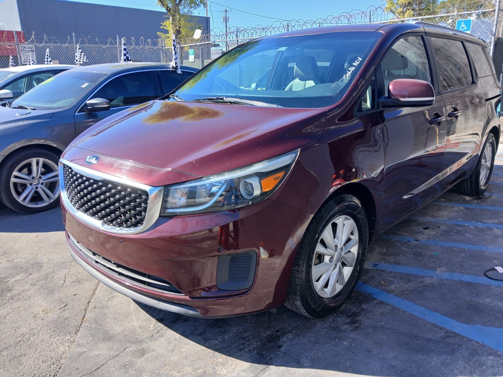 2017 KIA Sedona