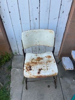IYKYK; One Only Vintage 1964 David Rowland 40/4 Metal Chair: