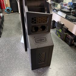 Custom truck center-console box 🔊 Features two cup holders, storage space, and a durable textured finish. Message us with your truck’s year and model