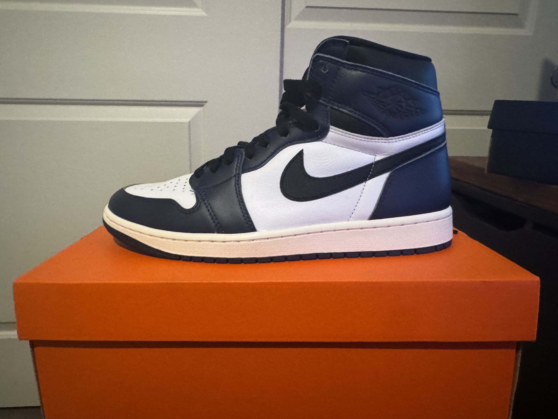 Air Jordan 1 Retro High Midnight Navy