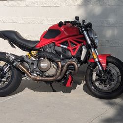 2016 Ducati Monster 1200