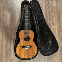 Enya Ukulele EUS-200A With Enya Guitar Bag And Strings