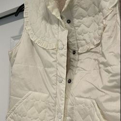 Girl/women Roxy Faux Fur Inside Cream Vest Medium